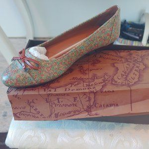 Patricia Nash Bettina Ballet Flats Coral Bouquet